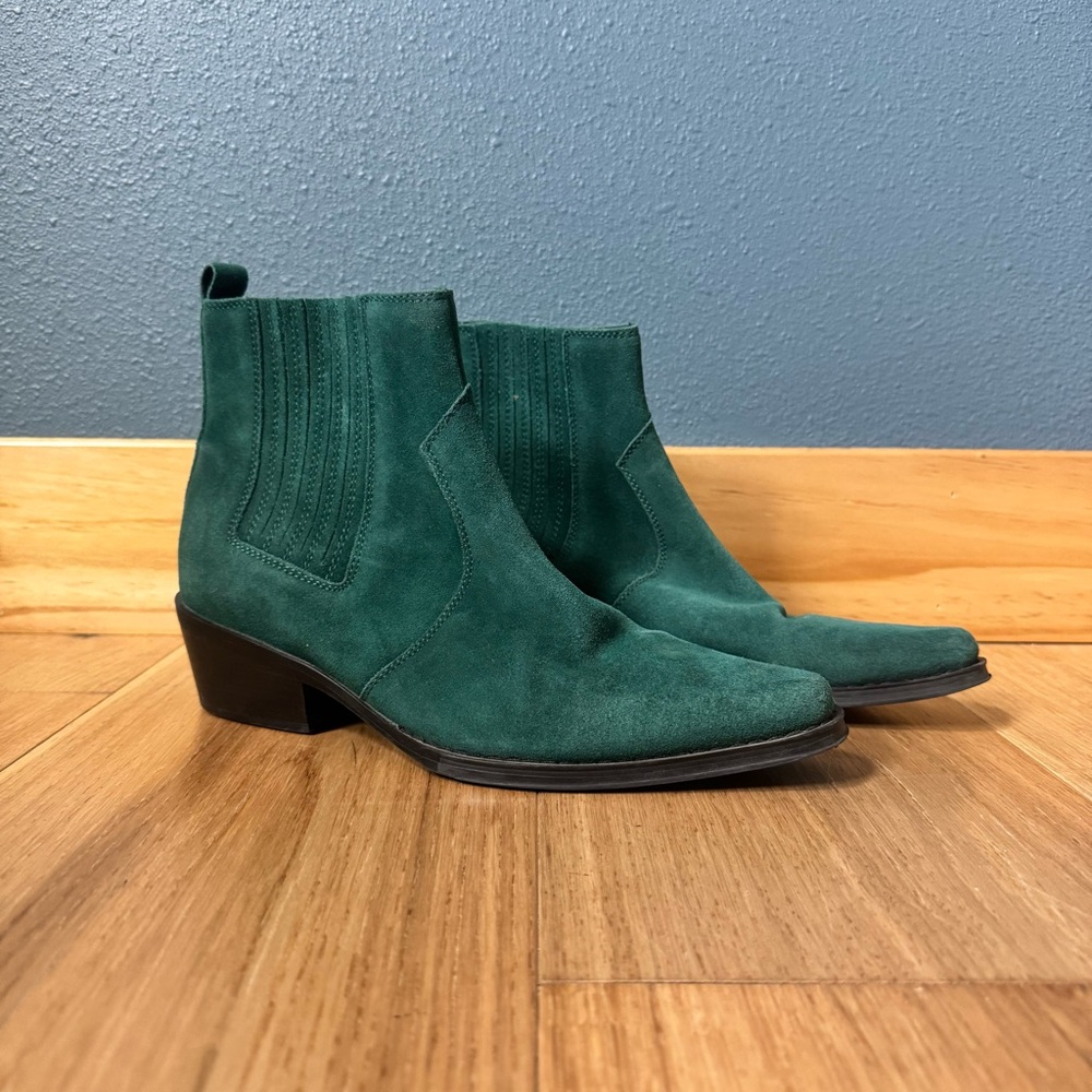 Calvin Klein Barbara Green Suede Western Booties size 9 - Picture 2 of 9